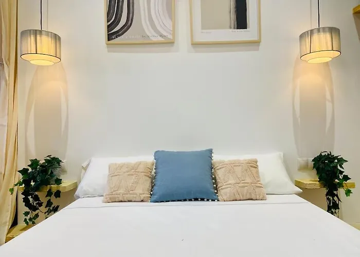 Relaxing Beachside Cabanyal Loft