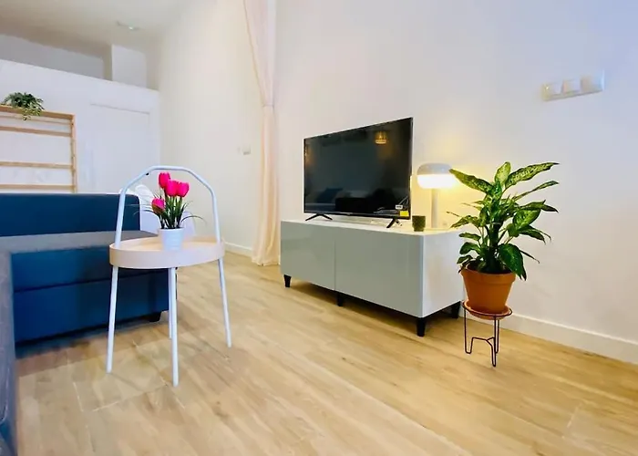 Relaxing Beachside Cabanyal Loft